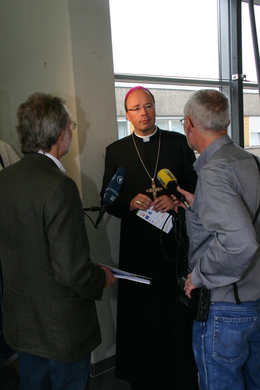 Bischof Ackermann und die Medien